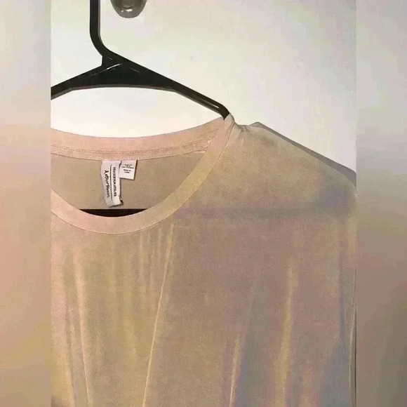 & OTHER STORIES Twist Knot Top in Nude / Khaki - Picture 4 of 5